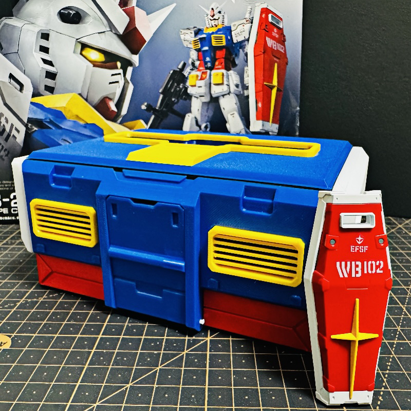 Food Storage In Room - Gundam peripheral model ornament tissue box